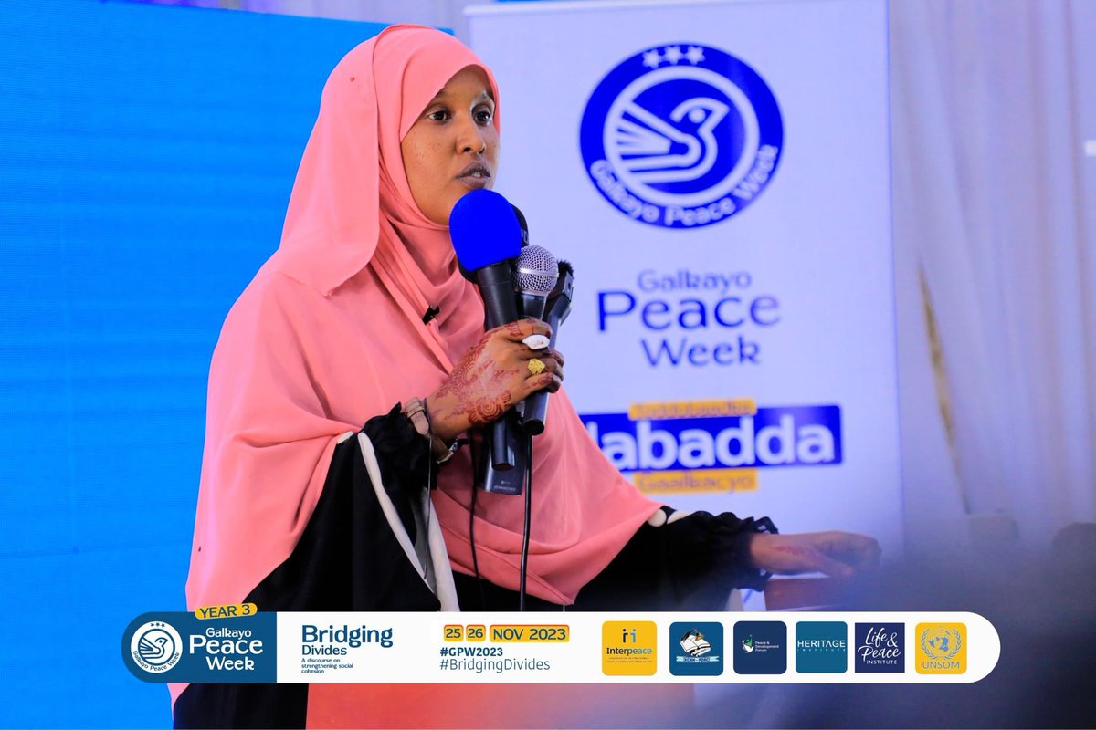 GLKPW's tweet image. Suhayra Harago, a young poet, shared a poem centered around themes of peace and integration during the event.
#GPW2023 #Gaalkacyo