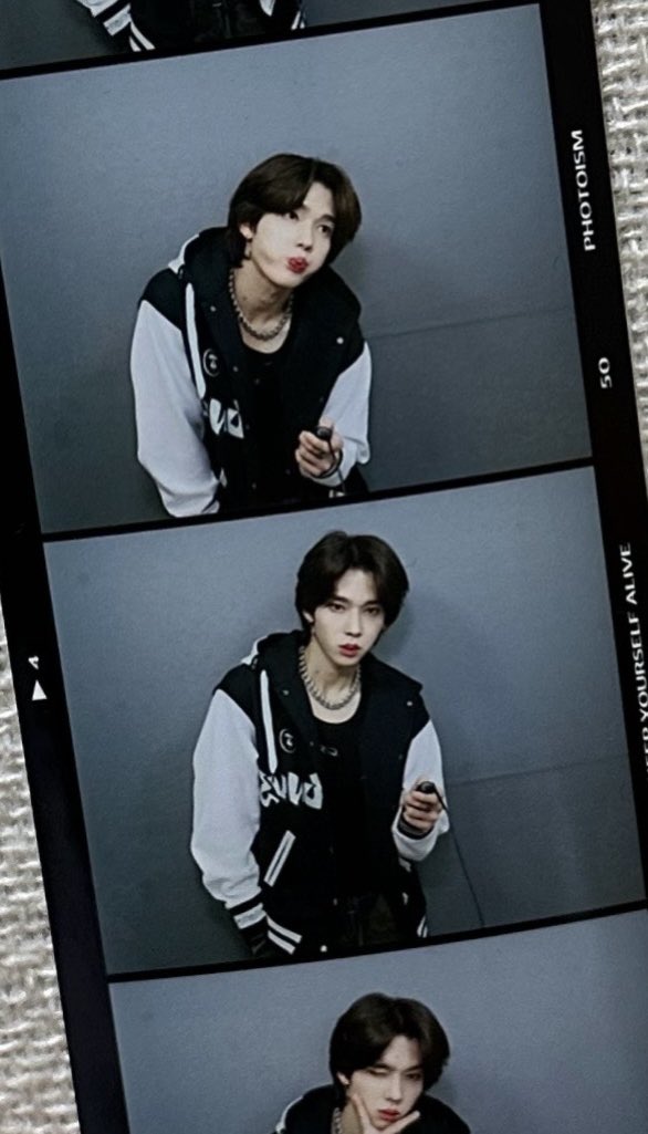 [#카엘]
이번 주는 행복했나요?
한 주의 마지막은 더욱 행복하게 마무리해요💙

#루네이트 #LUN8 #Chael #포토이즘