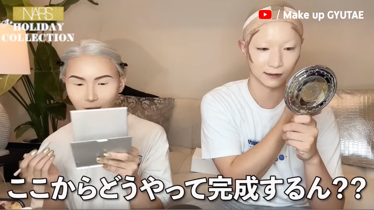YouTubeJapan's tweet photo. ✨🌝🌝✨
キラキラ？ギラギラ？

#GYUTAE さんと #フゥジ さんが黄金美女に！
ふたりの会話が楽しすぎて仕上がりまでがあっという間なのです🤣

💄 https://t.co/L6wgrNUXzN

@_kimgyutae @missfuuji https://t.co/K2ncb0GUqy