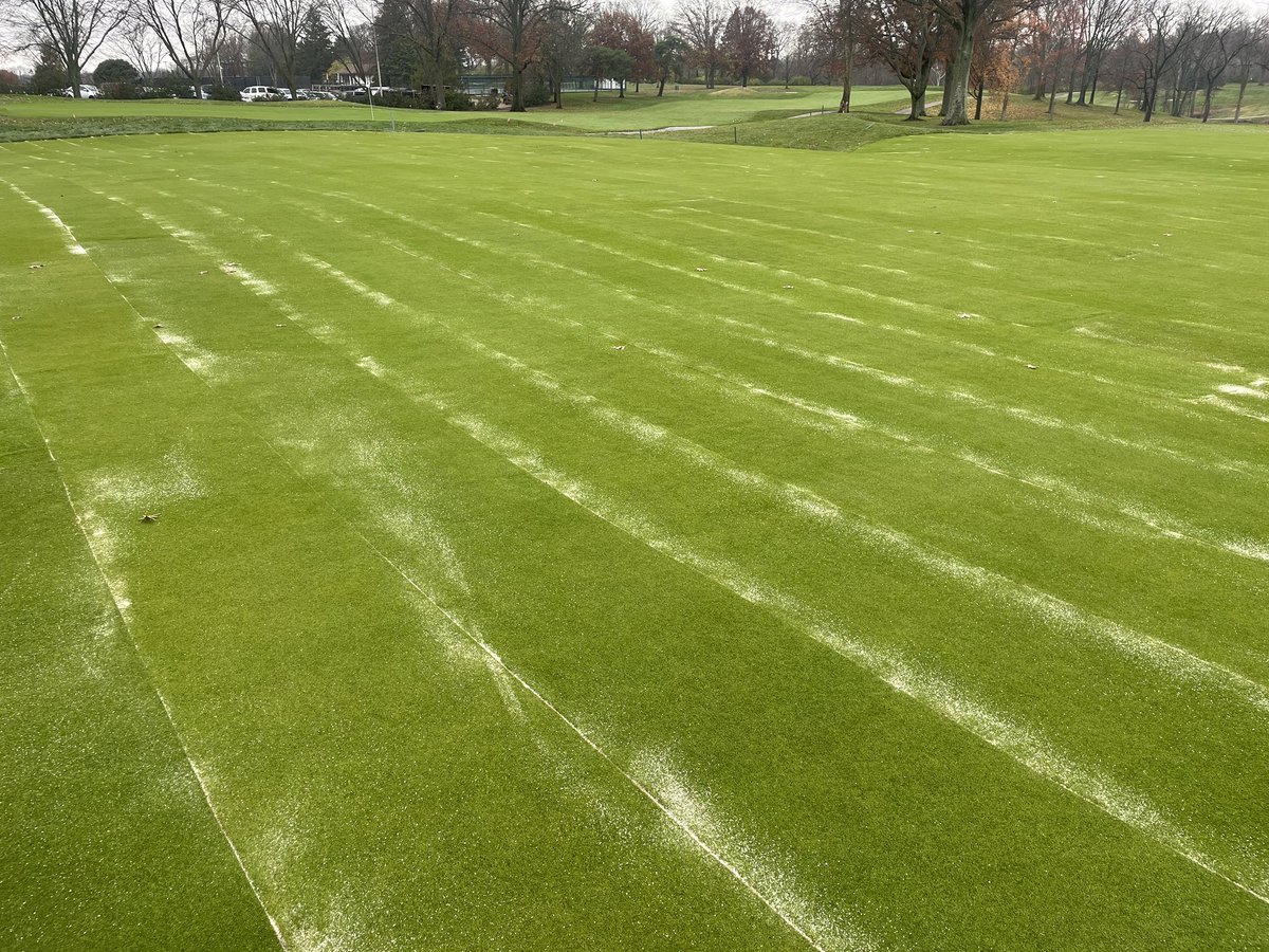 It was impressive to see the work from @herman_nate and @LaBarGolf. The greens were rebuilt and sodded with OO7XL this fall.