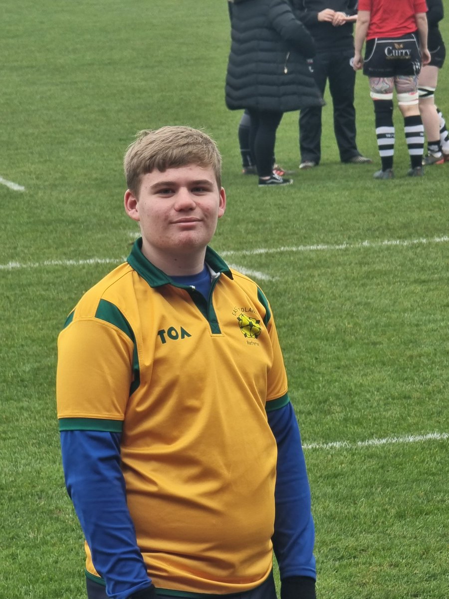 HarryIsaacs16's tweet photo. Here at Goldington Road  for @BedsBluesWomen XV vs @rugbylionesses  XV #norefnogame #emrurs #kybo #ymo @Manor_School @BbobRfc @WayneBarnesRef @RFU_Refs @emrurs @ChrisRidley1993  @ADAMtheLEAL
@GeorgeSelwood https://t.co/X0eFAROFGS