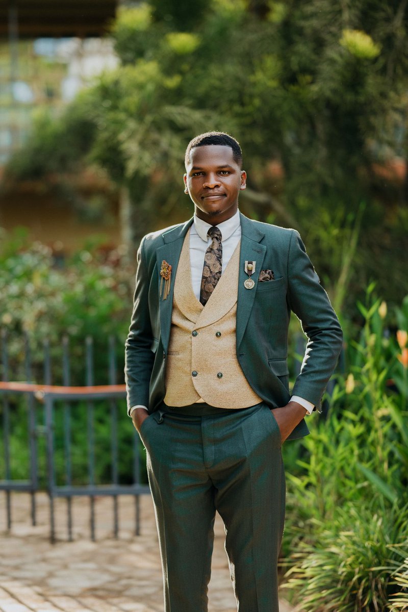 KIUPSAofficial's tweet photo. Congratulations 🎉 H.E ,Daniel Michael Funda upon bagging the degree🎓👨‍🎓.We cherish the solid foundations you laid during your tenure as KIUPSA President and without a doubt believe you are a great addition to already amazing group of Pharmacists out there. Best wishes💊🥼🏥⚕️ 🎉 https://t.co/JDt8Yvck1X