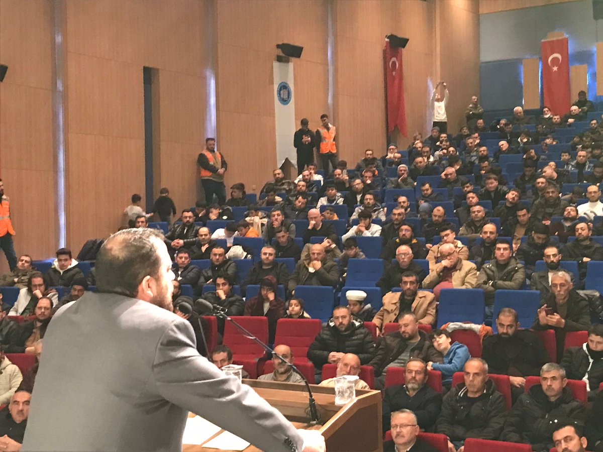 KokluDegisim06's tweet photo. Köklü Değişim, Ankara, Akyurt'taki Necip Fazıl Konferans Salonu'nda "‘İsrail’ Sorunu ve Filistin'in Kurtuluşu” başlıklı bir 
konferans gerçekleştirdi.

#OrdularAksaya
#Pazar https://t.co/ixnHLbv2qd