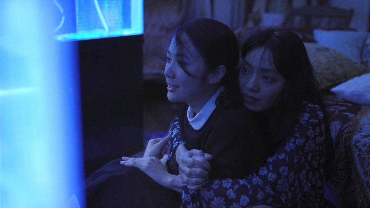 sapphic films tweet media