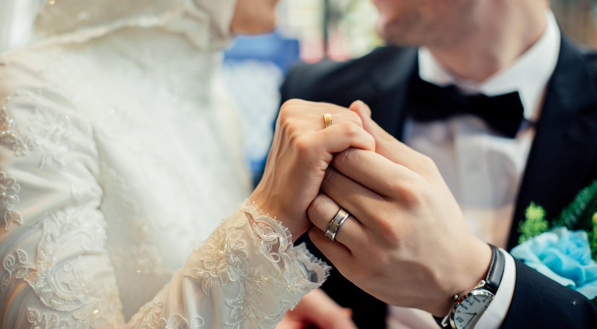 Semoga perkahwinan pertama kita nanti adalah perkahwinan sehingga tua,

sekali sahaja mudah-mudahan Tuhan setuju

آمِيْنُ يَا رَبَّ الْعَالَمِيْن