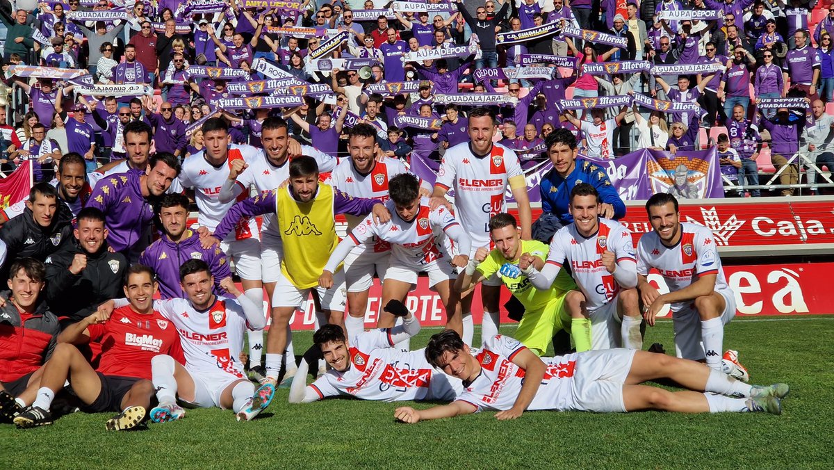 DIOSSSSSSSSSS

¡CÓMO ME GUSTAN LOS DOMINGOS AL SOL!