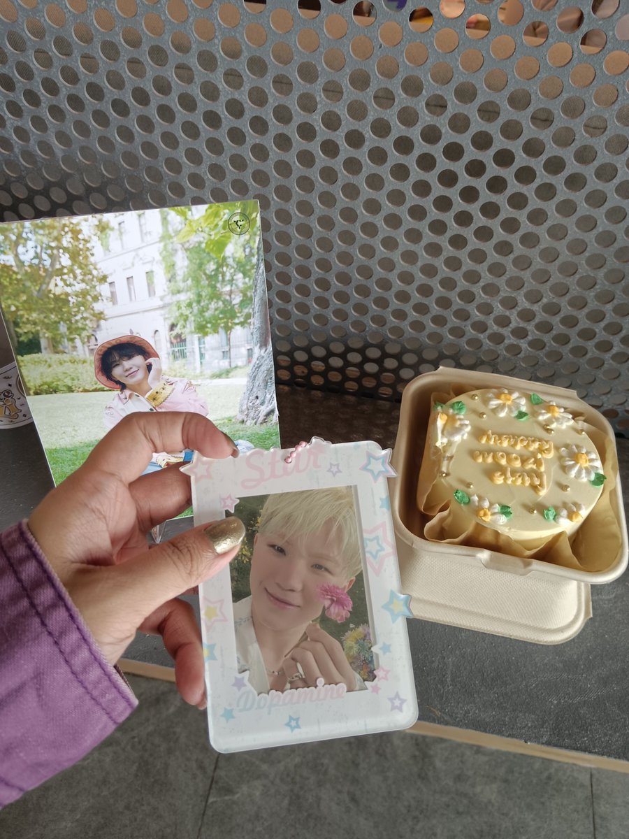 happy woozi day 💛💛💛
#EternalLoveWoozi