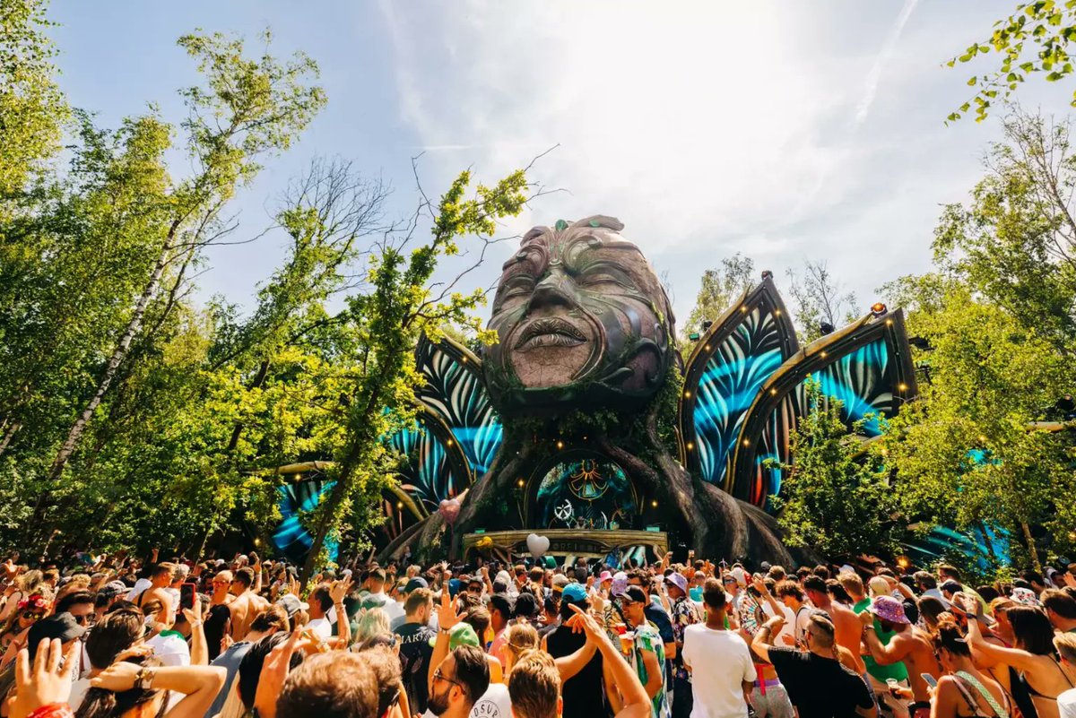 2024 Tulum Festival Season Events &amp; Parties!

Tulum festival season is now a world famous phenomenon, with the biggest DJs, and even an extension of Tomorrowland happening right here in the jungle!

mylifesamovie.com/2024-tulum-fes…
