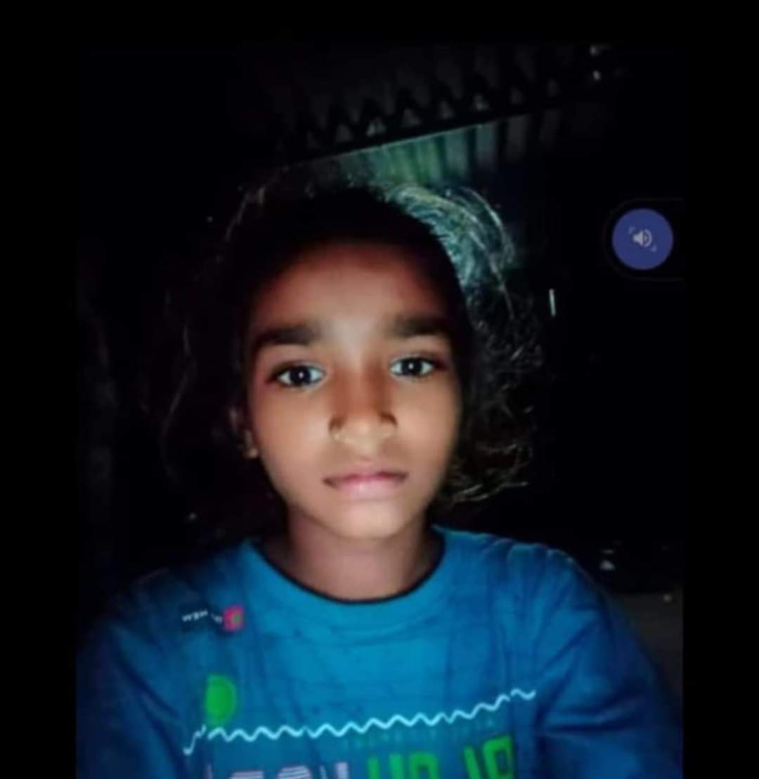 કમોસમી વરસાદ કુદરતી હોનારતમાં વીજળી પડતા મારા સાંસદીય વિસ્તાર વાવ તાલુકાના મોરીખા ગામના હેગોળજી ગેમરજી ની 11 વર્ષીય દિકરી રાજલનું અવસાન થતાં દીકરીના આત્માને ભગવાન શાંતિ આપે એને પરિવાર ઉપર આવેલ આ આફતનું દુઃખ સહન કરવાની ભગવાન શક્તિ આપે એમના દુઃખની ઘડીએ અમે એમની સાથે છીએ.....