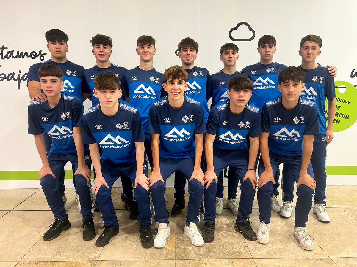 PalmaFutsal's tweet photo. 𝐄𝐥 𝐌𝐚𝐥𝐥𝐨𝐫𝐜𝐚 𝐏𝐚𝐥𝐦𝐚 𝐅𝐮𝐭𝐬𝐚𝐥 𝐣𝐮𝐠𝐚𝐫𝐚́ 𝐥𝐚 𝐂𝐨𝐩𝐚 𝐝𝐞𝐥 𝐌𝐮𝐧𝐝𝐨 𝐬𝐮𝐛-𝟏𝟕 𝐞𝐧 𝐁𝐫𝐚𝐬𝐢𝐥
📅 Del 27/11 al 2/12
📍Magé, Brasil
https://t.co/7xIkkwffQu
#CopadelMundosub17
#CanteraMallorcaPalmaFutsal https://t.co/3Jc0Z4MUUn