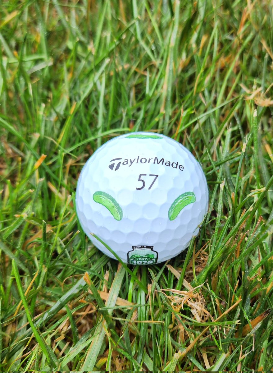 sebcbrown4's tweet image. Pickles anyone? 🥒⛳

Giving away some VERY limited edition TP5 PIX balls from @TaylorMadeTour

Just RT &amp;amp; complete below sentence to enter... (Clue in link below 😉 🤫)

"Kind of a big xxxx"

 tmgolf.co/Pickle-Seb