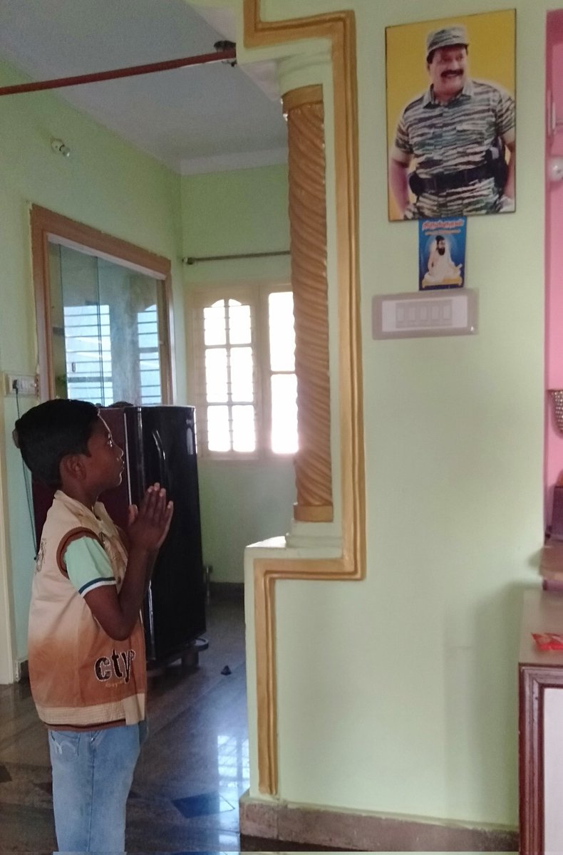 ArasiBml's tweet photo. தமிழ்த்தாய் வாழ்க
தலைவர் பிரபாகரன் வாழ்க ❣️

#தமிழினத்தலைவர்69 https://t.co/f79iJN6NXV