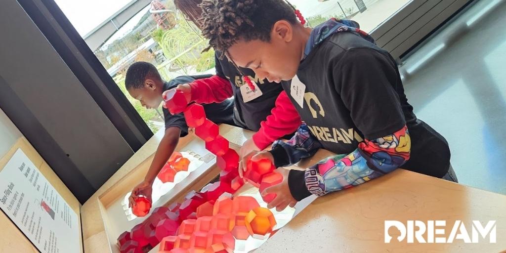 <a href="/OPS_Kennedy/">Kennedy Elementary School</a> students took a trip to the <a href="/luminarium/">Kiewit Luminarium</a>! 💡

They enjoyed their time and got to meet some students from our program at OPS_Hartman.

Would like to thank <a href="/CFYOmaha/">Collective for Youth</a> for setting this up for our students to enjoy!

#DREAMOmaha