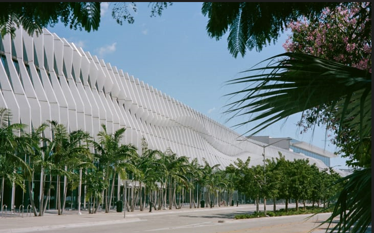 Getting excited for your trip to Miami Beach?

Study up with our articles and interviews dedicated to the artists, gallerists, and collectors who will be featured at the show: bit.ly/3i1fo0O