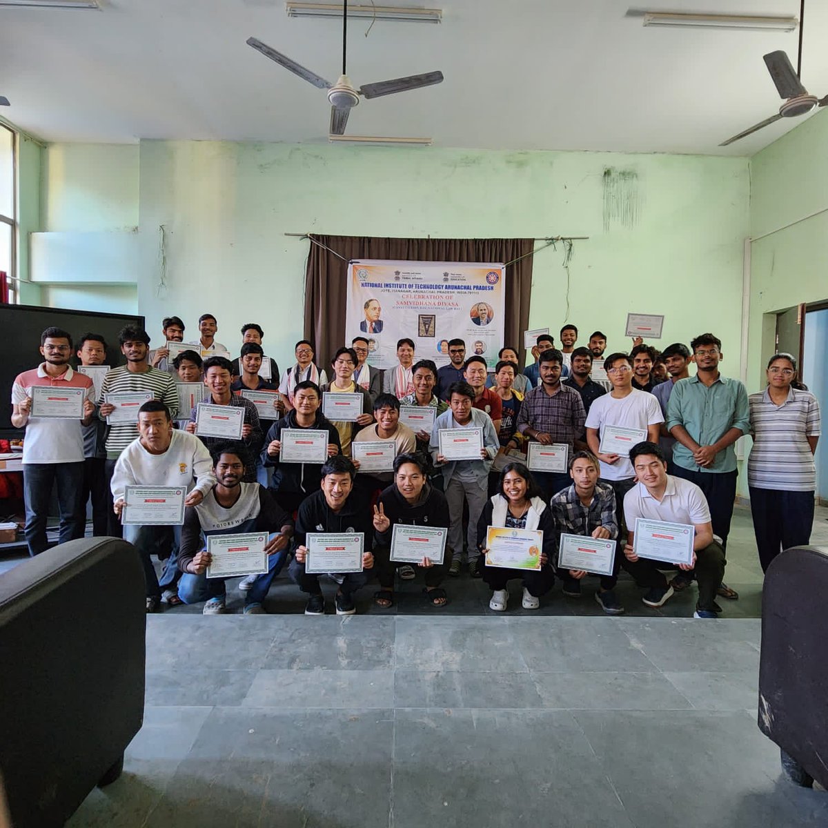 NssNitap's tweet photo. Today, "Constitution Day" was celebrated at Technological Enhancement and Learning Center at NIT Jote campus details of the program were:
1)  starts with National Anthem 
2) Read out preamble
5) quiz competition 
6)  extempore speech
7) Prize distributions to winners https://t.co/ugGOnHh7uc