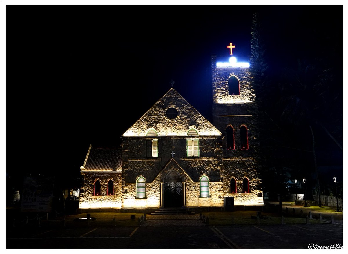 The night view of the beautiful Mateer Memorial #Church, built in 1906 in #Trivandrum, #Kerala, #India. Made of granite, it follows the Hallenkirche style of #architecture. #Photography #nightphotography #architectural 
#buildingphotography #PHOTOS #streetphotography #Asia #Life