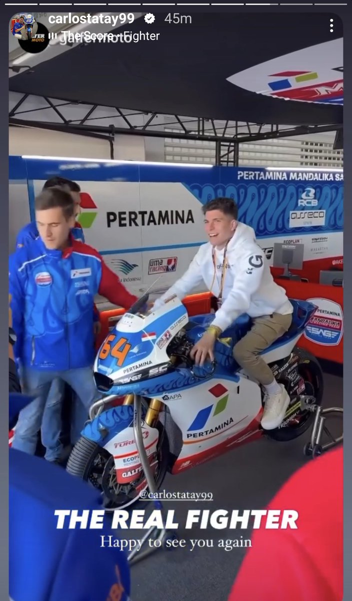 @carlostatay99 got to sit on a bike today and look at his smile!
#MotoGP #tatay99