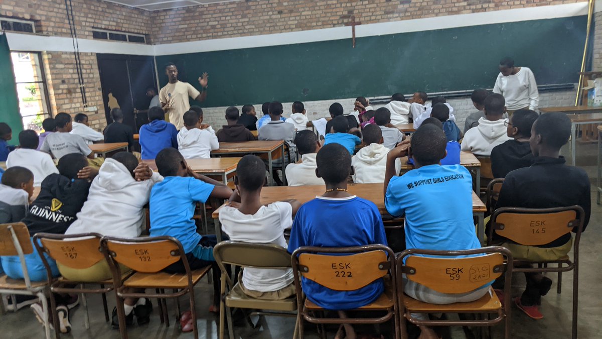 Operation Smile Student's Club Rwanda tweet media
