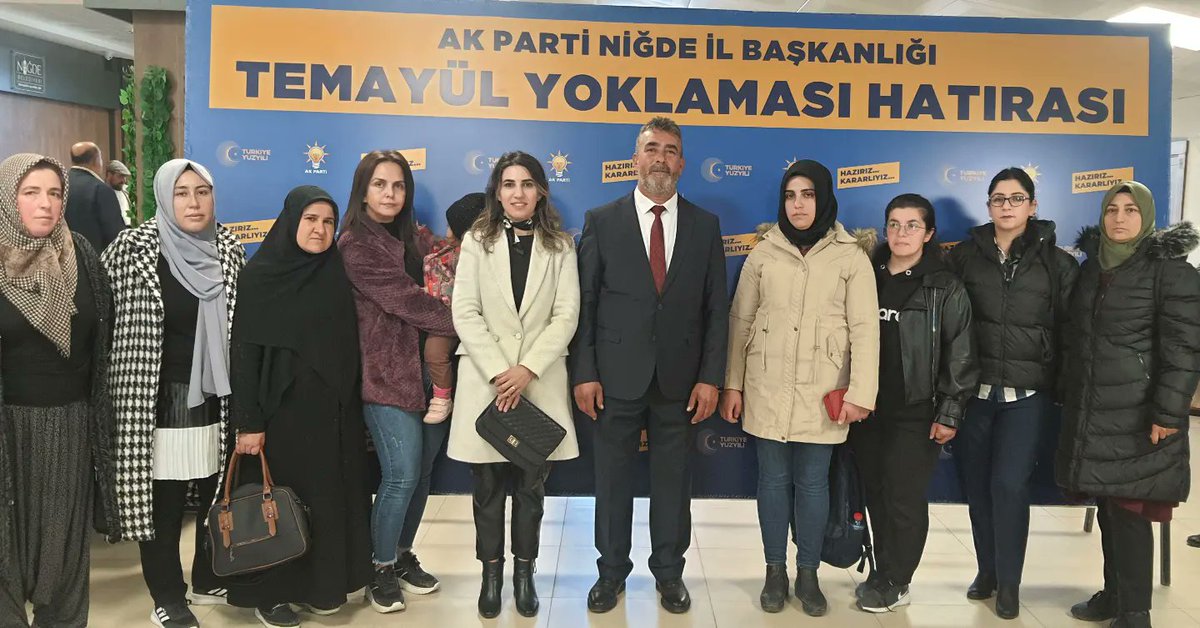 Temayül Yoklaması 
31 Mart Yerel Seçimleri için oylama

AK Parti Niğde Teşkilatımız, İl ve İlçe Belediyelerimiz için elektronik ortamda e-Temayül Yoklamasını koordinatorlerimiz nezaretinde gerceklestirdik

Oylama sonucunun Teşkilatımız ve ilimiz için hayırlı olmasını diliyorum
