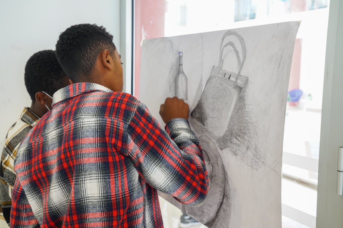 #SundayArt Passion on Paper: Youth learn to ink their creativity! <a href="/DanEnergyET/">dan</a>