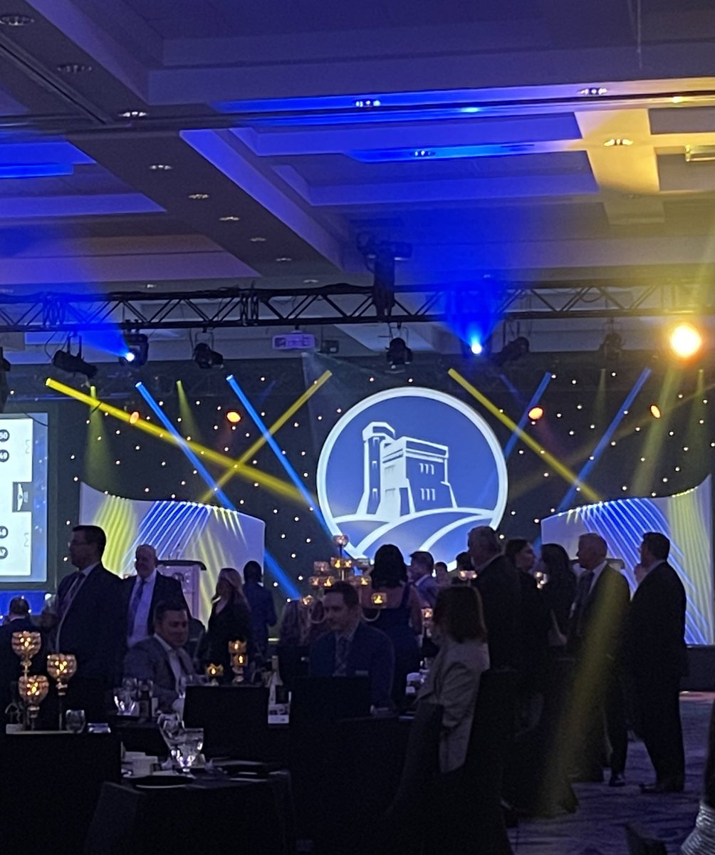 Trades NL tweet media