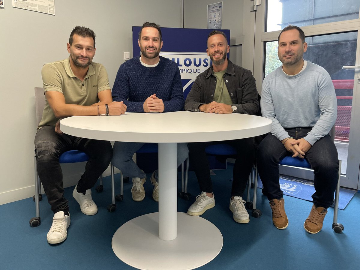 ✍🏼🔵⚪️ 
Félicitations <a href="/PaulMarcon1/">Paulo</a> et <a href="/TOXIII/">Toulouse Olympique</a> pour cette nouvelle prolongation + 2️⃣saisons.

International 🇫🇷 à XIII Paul effectue en parallèle le Master PGE Grenoble Ecole de Management

#rugbyleague #rugbyagent #athletemanagement