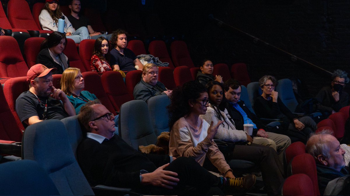 CabalFilms's tweet image. 🤯 Increïble estrena a @DOCNYCfest!!! 🇺🇲 Seguim en shock, no us podeu imaginar el què ha significat per nosaltres,  I sobretot que  els protagonistes han vist la pel·lícula per primera vegada i els hi ha encantat. 🎬🫂🥳

Gràcies gràcies gràcies per ajudar-nos a fer-ho possible!