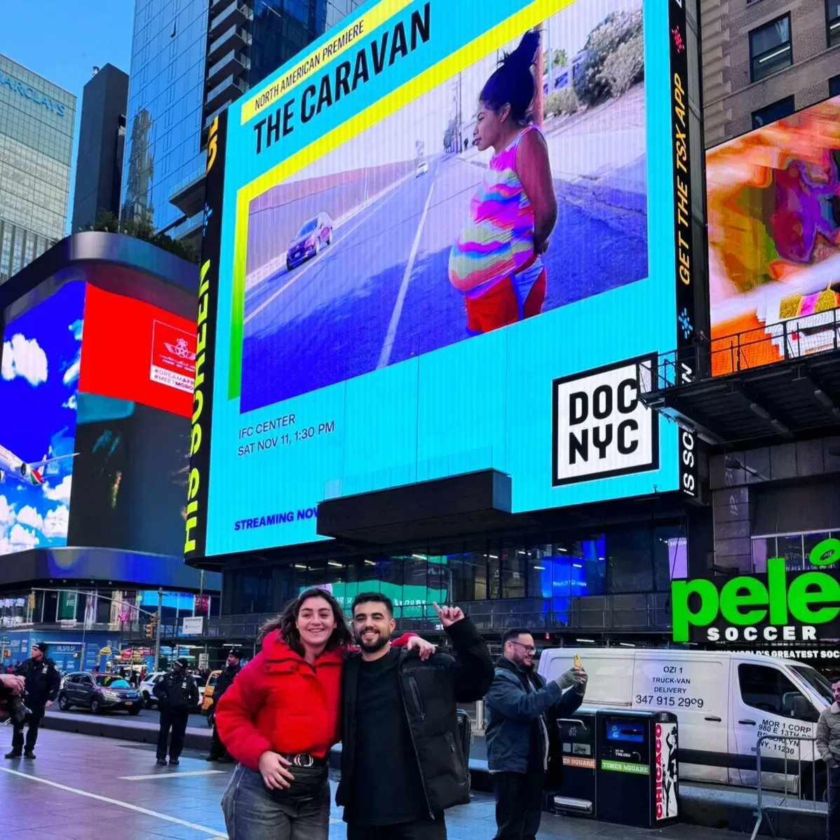 CabalFilms's tweet image. 🤯 Increïble estrena a @DOCNYCfest!!! 🇺🇲 Seguim en shock, no us podeu imaginar el què ha significat per nosaltres,  I sobretot que  els protagonistes han vist la pel·lícula per primera vegada i els hi ha encantat. 🎬🫂🥳

Gràcies gràcies gràcies per ajudar-nos a fer-ho possible!