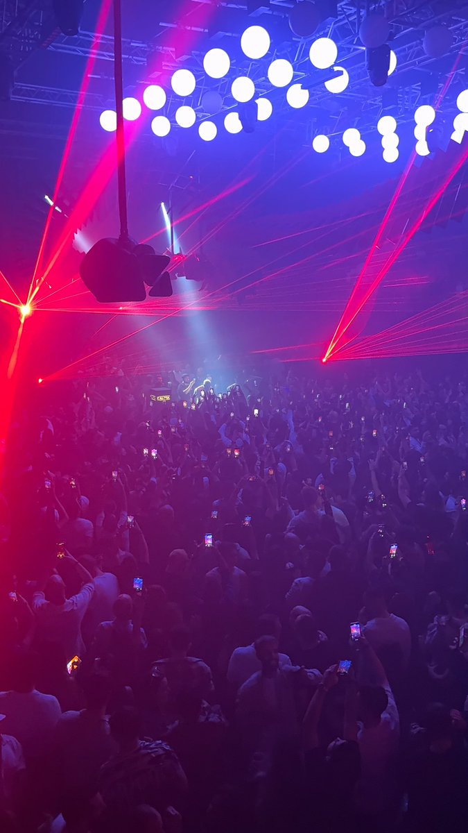edm_journal's tweet photo. James Hype X Istanbul 🇹🇷🔥 https://t.co/ZVxzzKVS2H