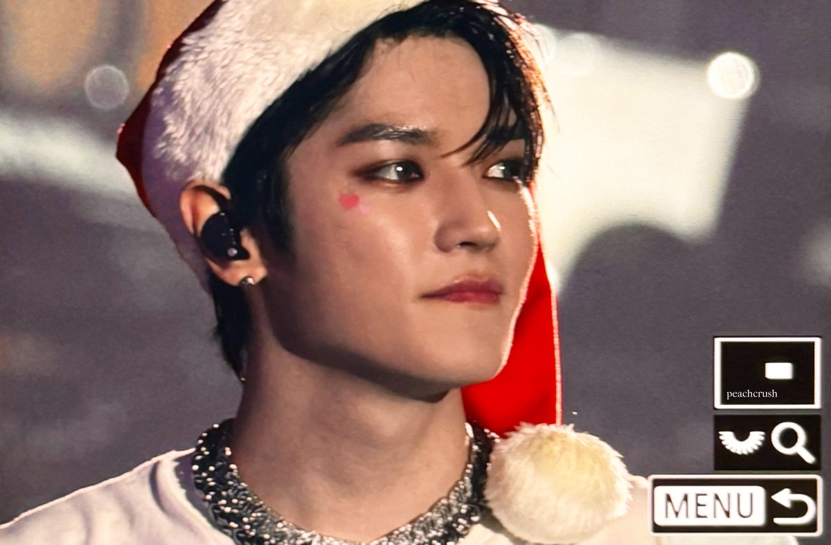 peachcrush_77's tweet photo. 231126 
THE UNITY

주먹밥이 어떻게 산타????

#태용 #TAEYONG https://t.co/h76ZUIarvw