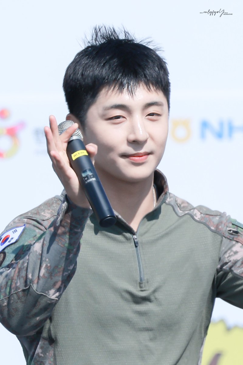 Onlyfyvy tweet media