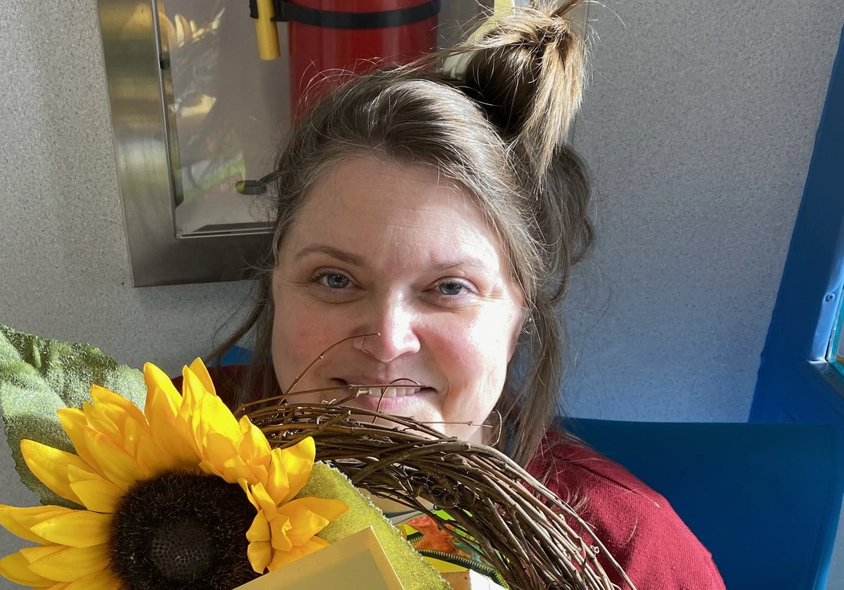 BridgesProgram's tweet photo. @BridgesProgram showed gratitude on Instructional Coach Interventionist day! Giordano Jules Faulkner &amp; Wojcik demonstrate high craftsmanship with behavioral health and academic instructional support to our teammates and students! YOU matter! @NorthwestWCPSS @WCPSSTSP @WCPSS_SES https://t.co/eFSoJmye1o