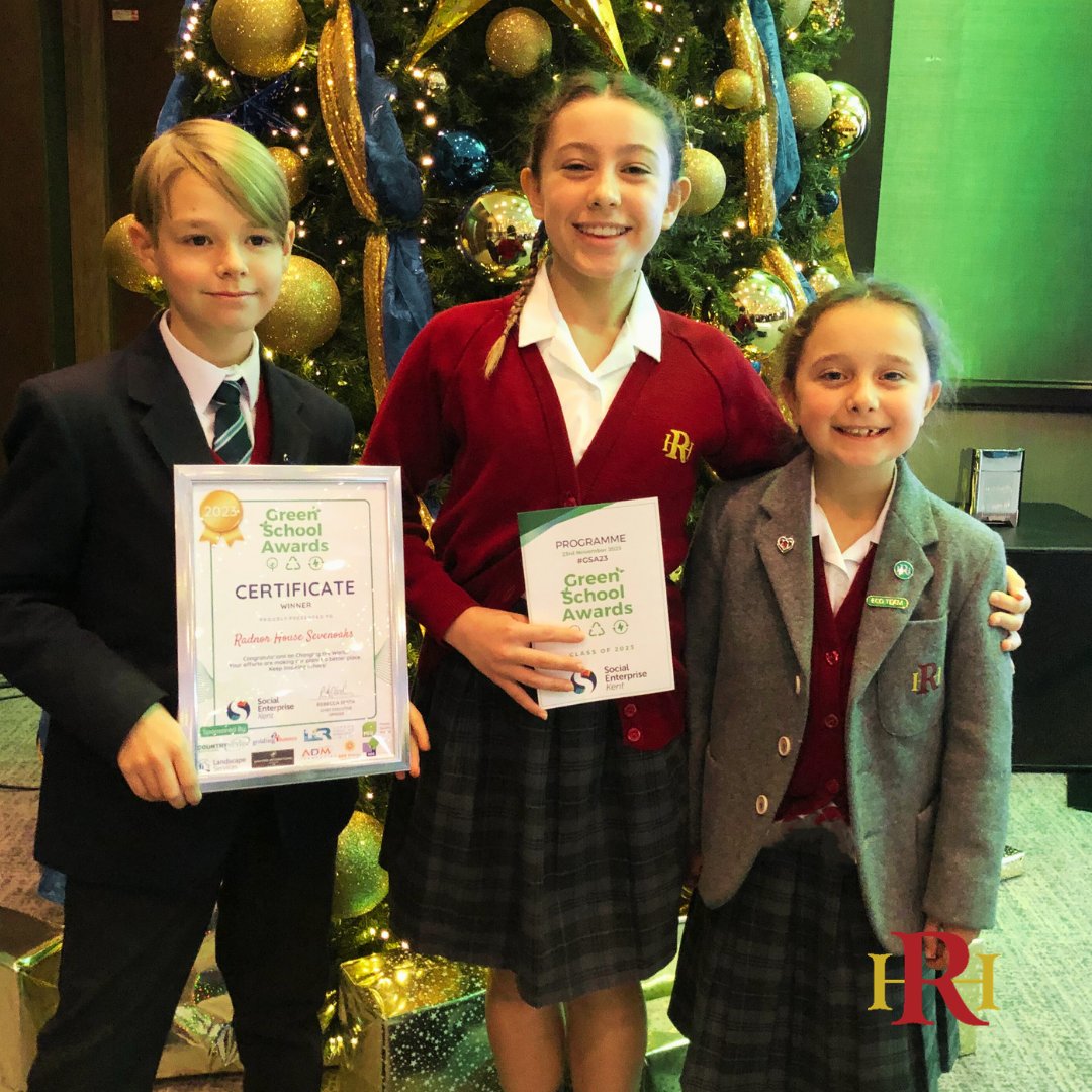 radnorsevenoaks's tweet photo. Kent Green School Awards!
We were honoured to be recognised for our outstanding eco programme at the Kent Green School Awards. Members of our Eco Committee proudly attended the event that celebrated the outstanding efforts of our whole community. @Kent_Online
#greenschool #rh7 https://t.co/3GbyibzLW7