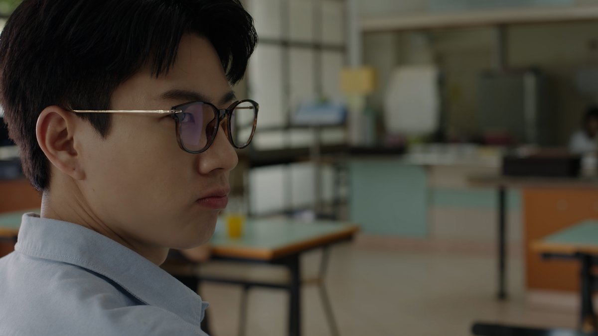 GMMTV's tweet photo. กุ๊กไม่ยอมใจอ่อนเหรอ หมอไม่ยอมแพ้ง่าย ๆ หรอกนะ ฮึ้ยย คอยดู ๆ ๆ ๆ 
#CookingCrushSeriesEP1
#GMMTV
@off_tumcial https://t.co/2kQT3fxORK