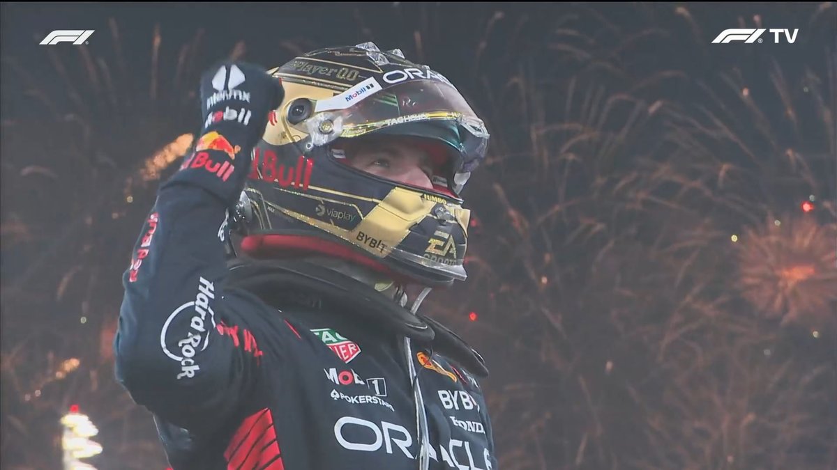 "All Mission is Complete.."

✅ Pembalap pertama yang pimpin balapan selama 1000 lap dalam semusim.
✅ Jadi satu-satunya pembalap yang selalu finis musim ini.
✅ 100% lap sempurna, 1325/1325 lap.

LONDO GENDENG 🔥