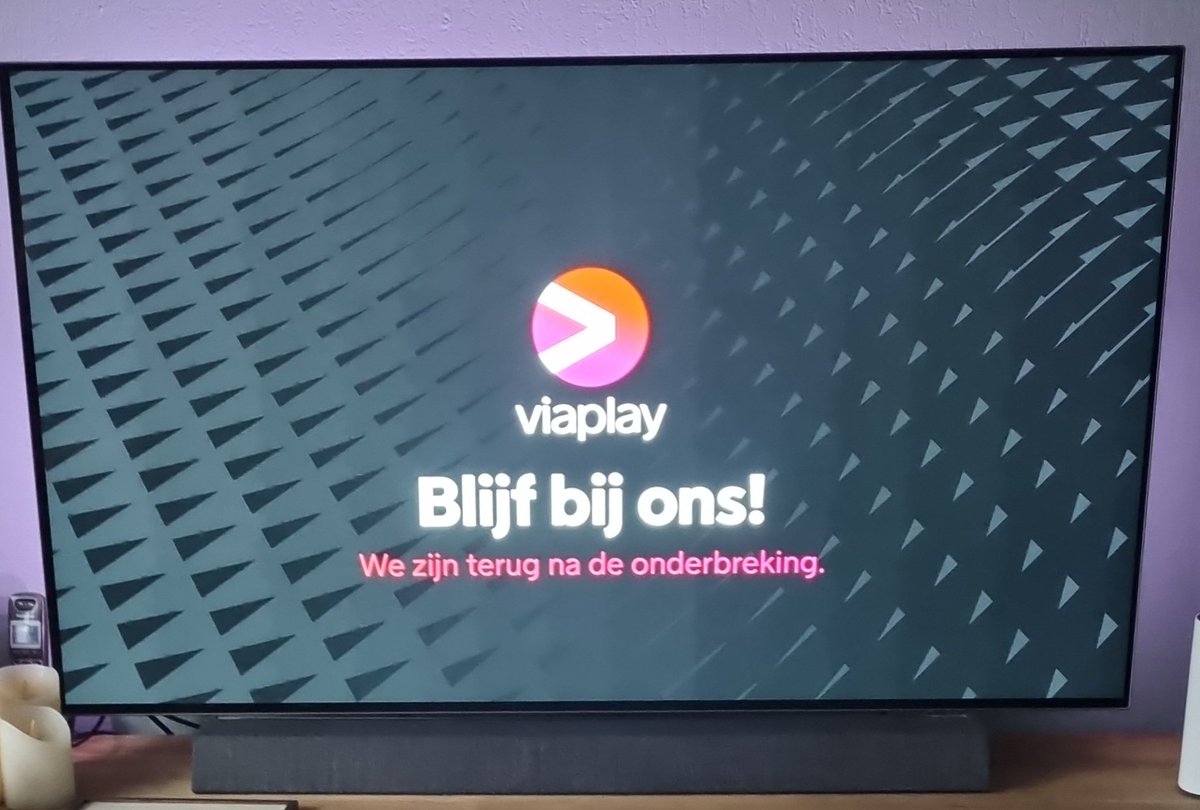 JVrensen's tweet photo. @viaplayf1 eindigt in stijl https://t.co/LxRqwCL9oq
