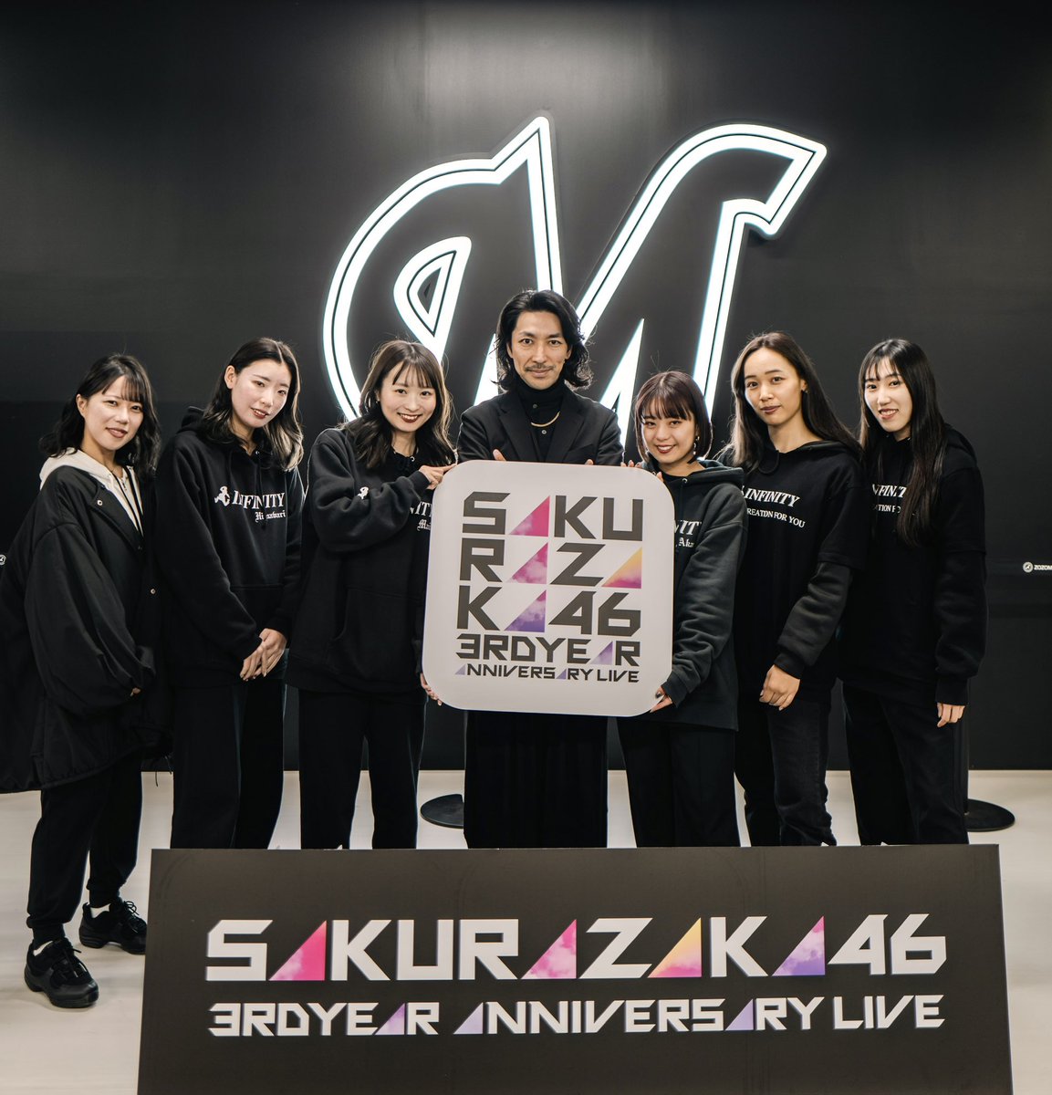 mai_729b's tweet photo. #櫻坂46『3rd YEAR ANNIVERSARY LIVE』in ZOZOマリンスタジアム🌸
楽曲ステージング、小林由依ちゃんソロダンスの振付を担当させていただきました！
3回目の誕生日という記念すべきライブに携わることができて嬉しかったです！
寒い中2日間ありがとうございました！

#櫻坂46の4年目 
#Anthemtime https://t.co/oVopmhQlvp