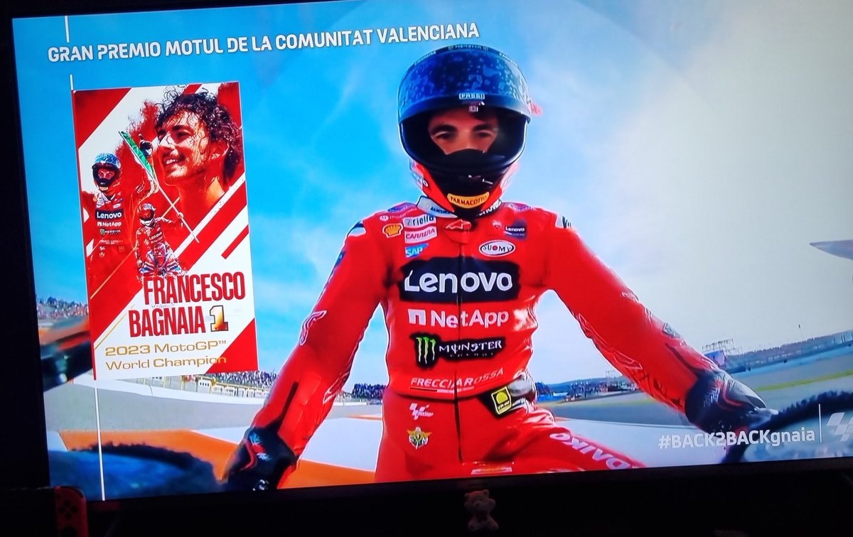 #PECCOvsMARTIN #BACK2BACKgnaia 🇮🇹 #Ducati #MotoGP #campionedelmondo