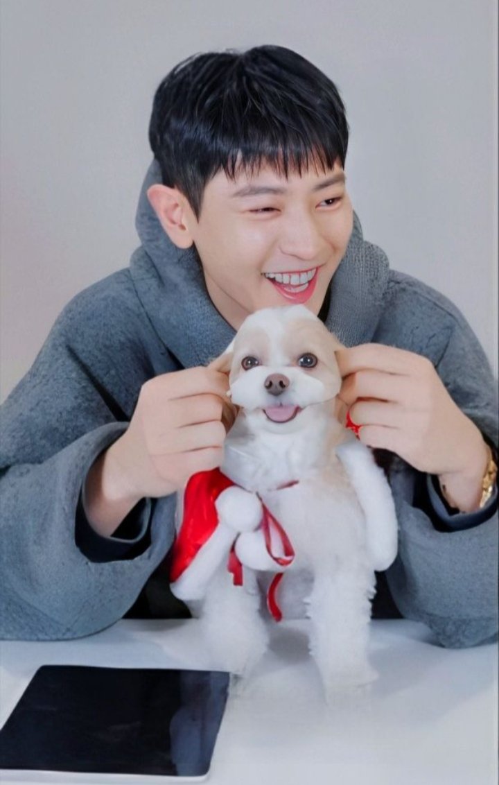 Happy Birthday, my irreplaceable bias. Thank you for being my precious one and only person. Thanks for being born as Park Chanyeol. 

I appreciate you so much 💙

#SweetCherryBossDay 
#체리대장_찬열_HBD
#HappyChanyeolDay