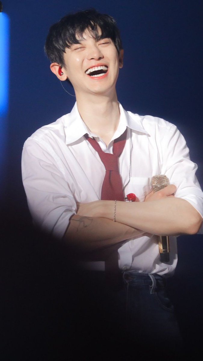 m10obina_'s tweet photo. به مناسبت تولد چری باس قند عسلمون ریپ میزنید 😍🥳❤️👑

#SweetCherryBossDay
#체리대장_찬열_HBD
#HappyChanyeolDay https://t.co/hvviT0jfP5