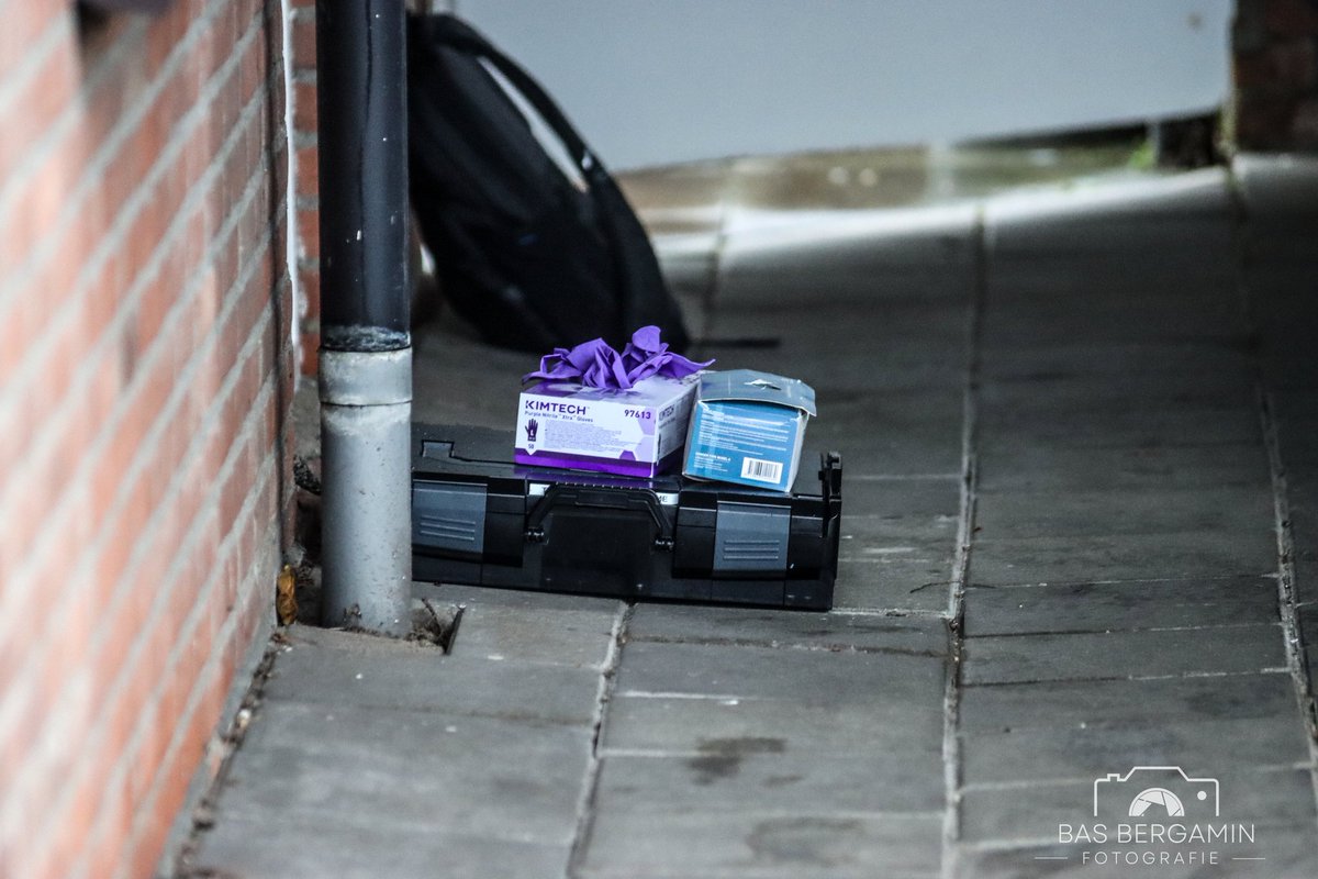 pers0251's tweet photo. Op de #Skaggerak in #Hoofddorp is een overleden persoon aangetroffen, de #politie doet #onderzoek naar de doodsoorzaak. 

https://t.co/YkFgvmwe6H https://t.co/wGOExlFEBD