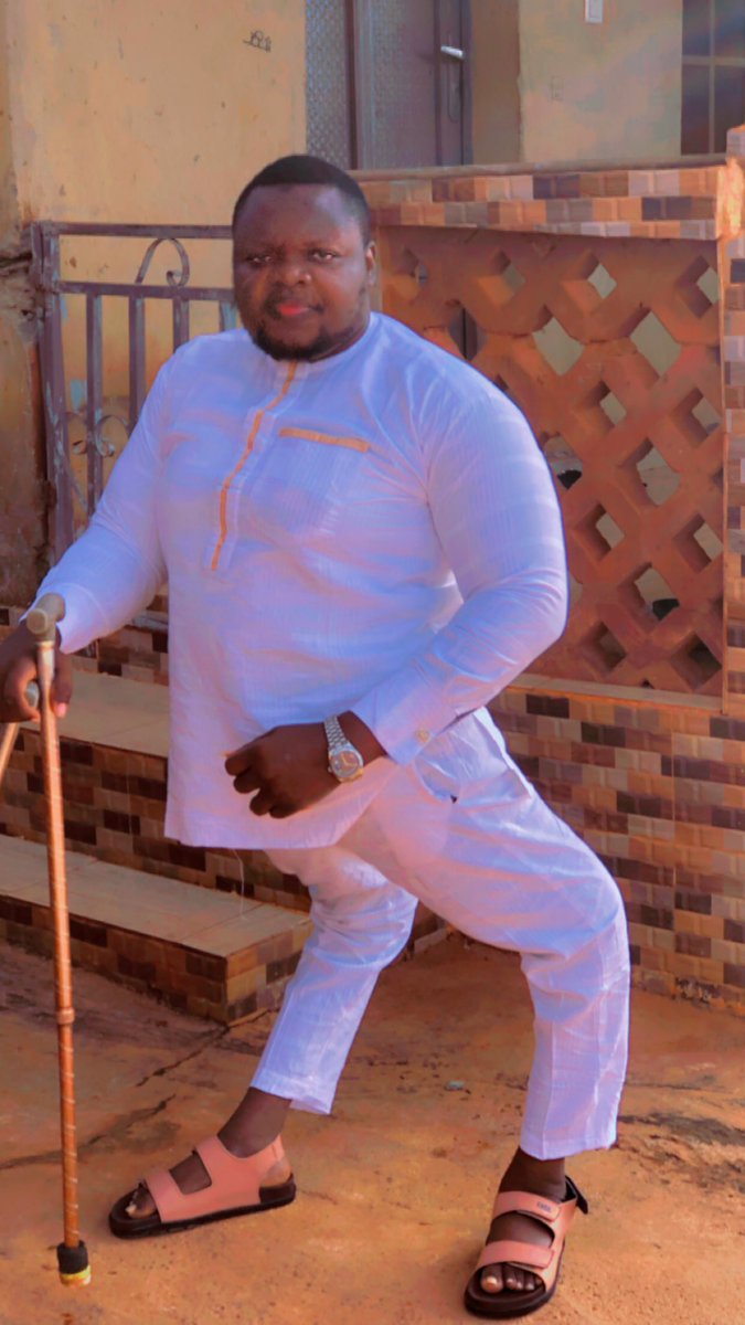 JUSTSHOEMAKER's tweet photo. I always remind myself that I am absolutely unique just like everyone else even if my physical appearance is dissabled,my state of mind remain strong nd stands firm because I believe in no man but God. #TheallsufficientGod #believe #nothingbutjoy https://t.co/i6TvC0d6RU