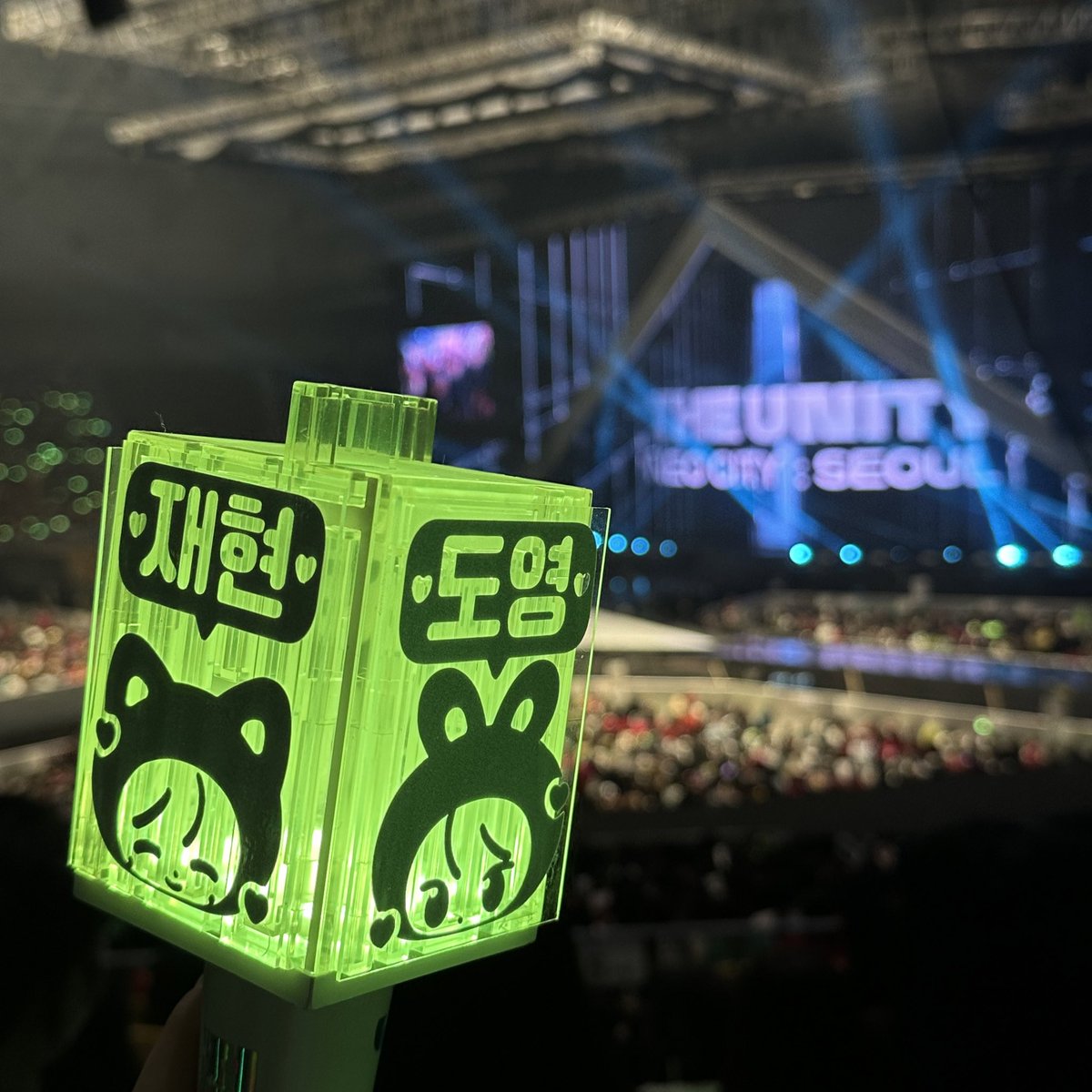sance_ct's tweet photo. 눈이 떠지지 않는 6일차 https://t.co/lXUXUGiIeD