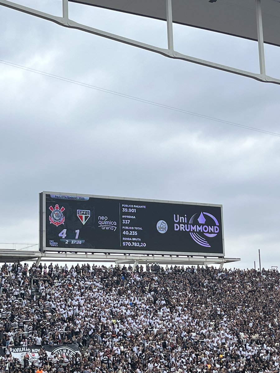 mouraul's tweet image. Mais de 40 mil pessoas na Arena para Corinthians x São Paulo.

Corinthians normalizou esse público. Gigante!