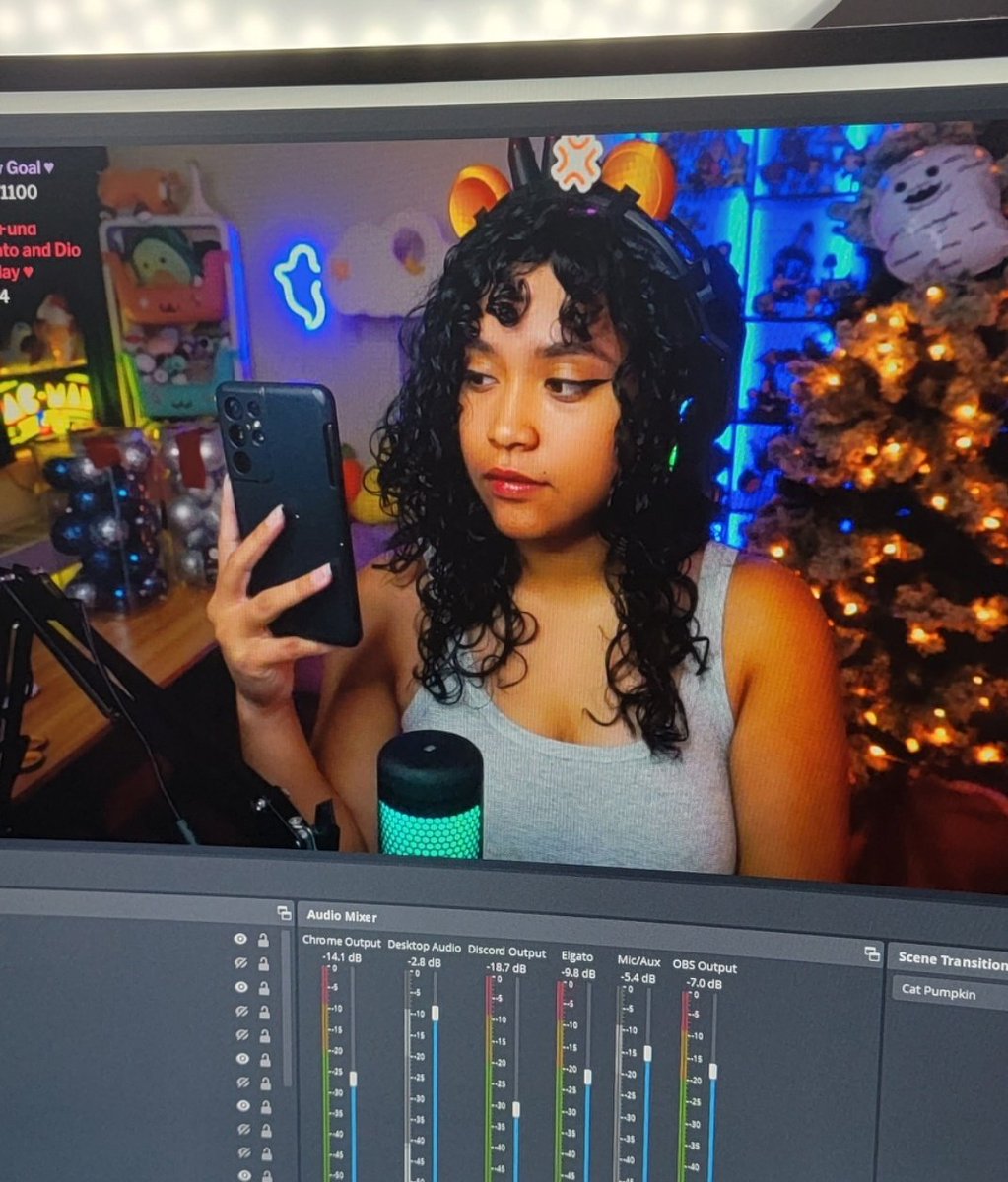 BearlySkeps's tweet photo. I want to reintroduce myself for anyone who's new/potential moots~♡

ꜱᴋᴇᴘꜱ
◌ Streamer (Horror, FPS, Variety)
◌ Cosplayer
◌ Content creator
◌ Cat mom
◌ Fav animal ￫ 🐻
◌ Lives in Japan (from FL)
◌ Hispanic/Latina

♡/⟳ appreciated https://t.co/hmZTJAqTEe