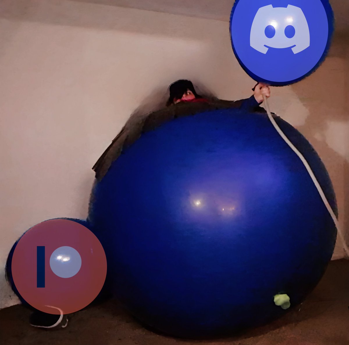 SlipPuffHers tweet media