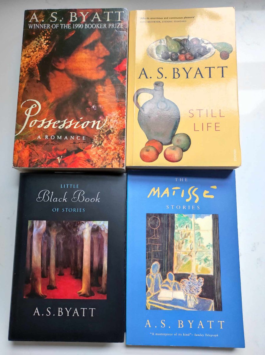 New post on Bonkers about Perfume... '"The nearest grande dame of literary fiction may be behind you!" Meeting Madame Antonia, aka the late A S Byatt' (Topical, but with zero perfume content, sorry...) bit.ly/2i63hzT