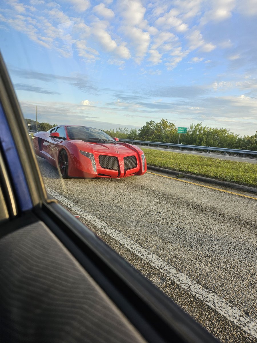 ArdzInCharge's tweet photo. @DMCMarty Saw it on my way to work https://t.co/akkINzWdgO