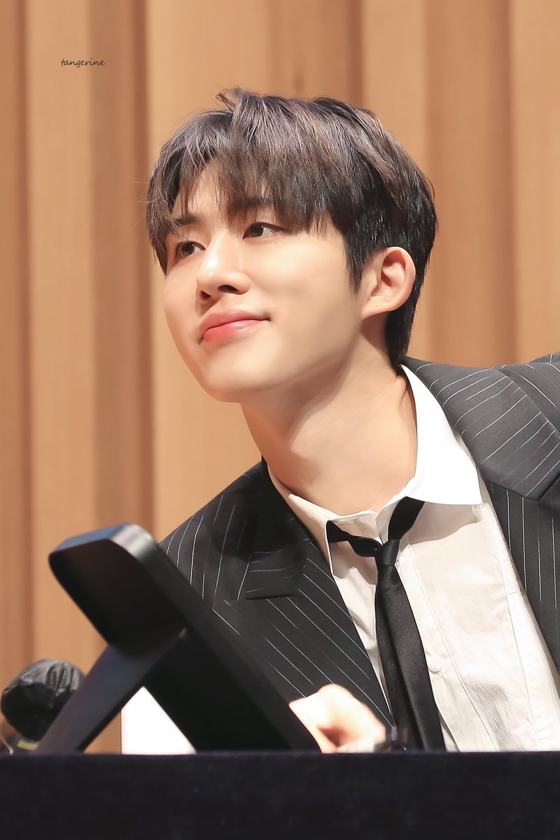 231126 뮤직코리아

팬들 기다리는 모먼트 zip

<a href="/shxx131bi131/">김한빈</a> #BI #비아이 #김한빈