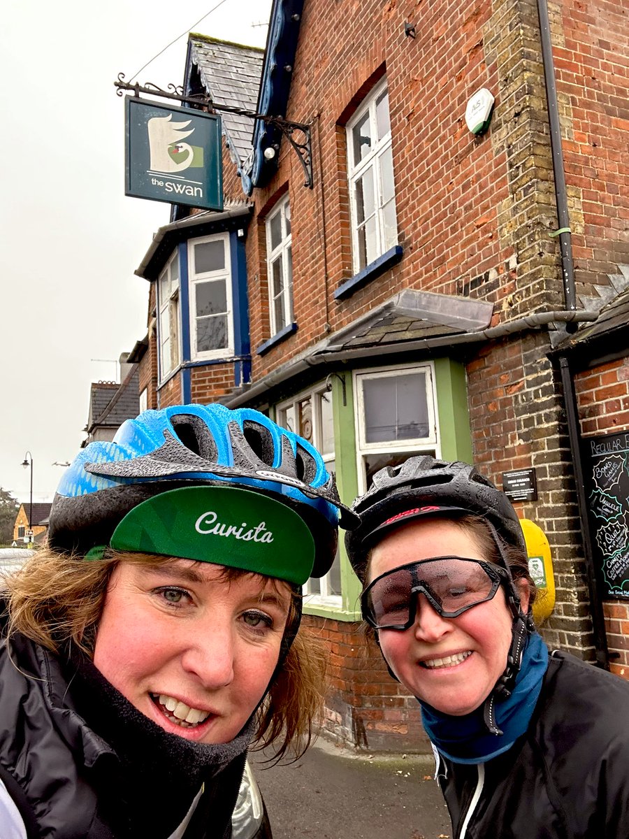 Carla Francome tweet media